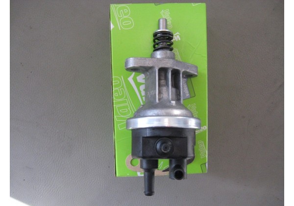 Паливний насос RENAULT 19, 5, Super 5 ,Rapid, 9, 11 , 21, Clio 1.7,2.0, 7700723168, 7700733545